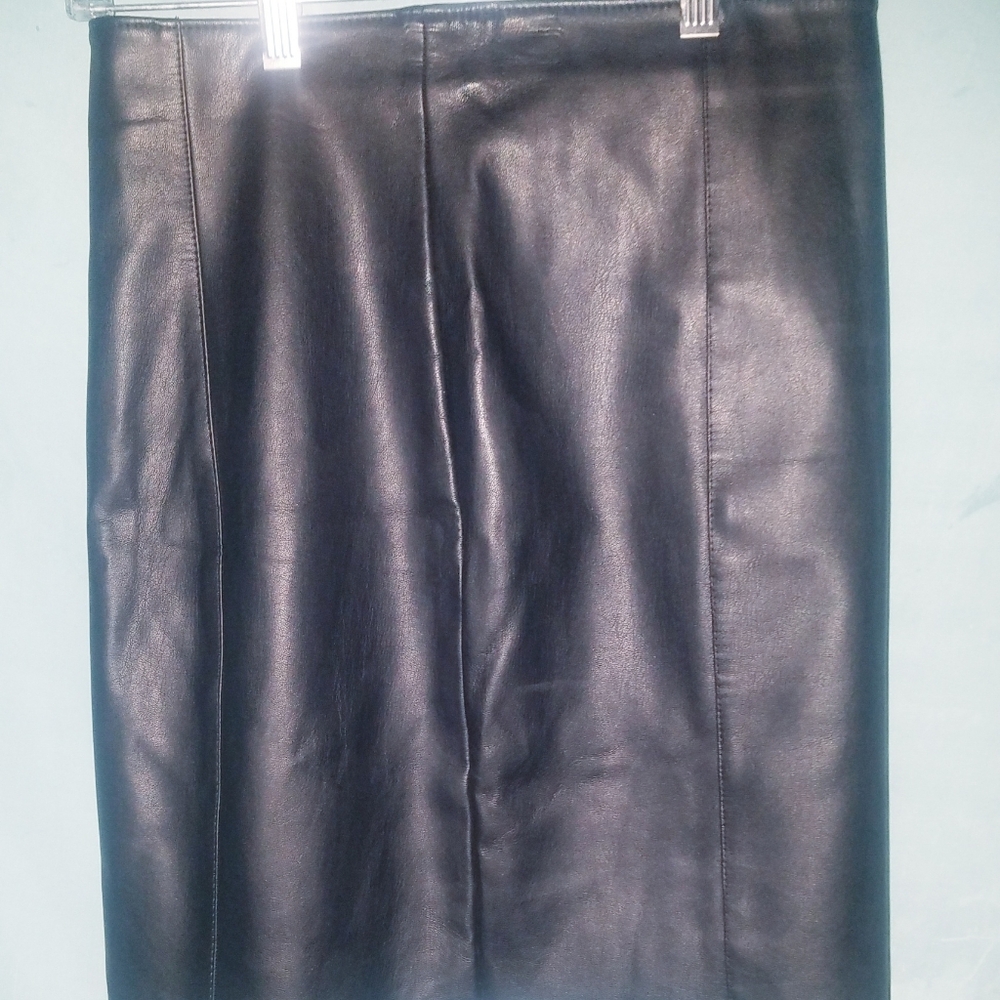Black Express Pleather Mini Skirt Size 2 Excellent Condition